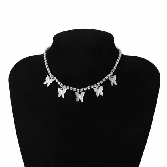 SALE! BUTTERFLY TENNIS NECKLACE CHOKER IN SILVER - Picture 2 of 4